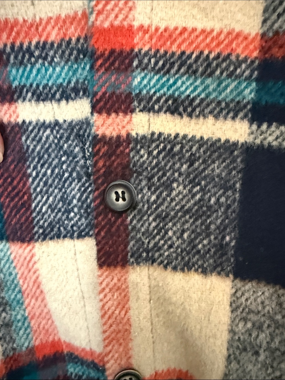 ADORA Plaid flannel shacket - Picture 4 of 5